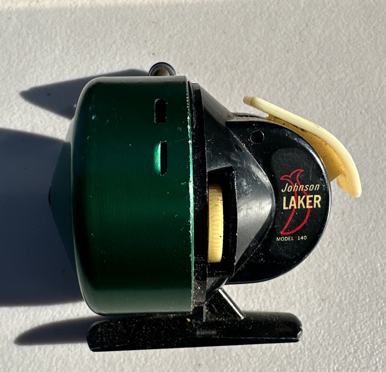 Vintage Johnson Laker Model 140 Fishing Reel eBay