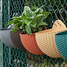 Half Round Wall Fence Hanging Planter In/Outdoor Flower Pot Garden Plants Basket