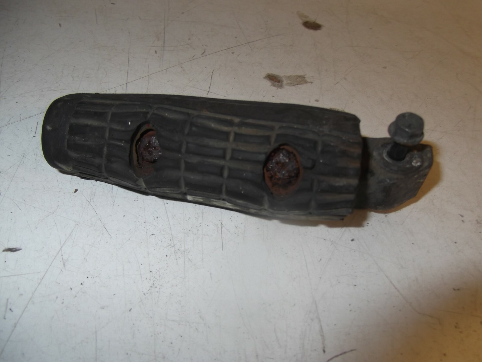 Picture 1 of 2