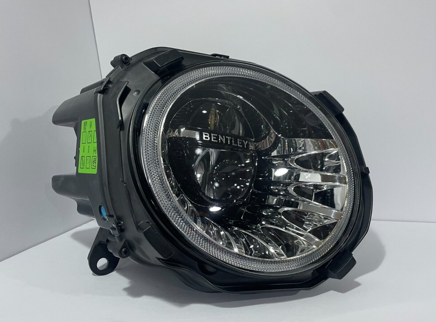 NEW 2017 - 2020 BENTLEY MULSANNE RIGHT LED HEADLIGHT COMPLETE 3Y1.941.018.Q OEM