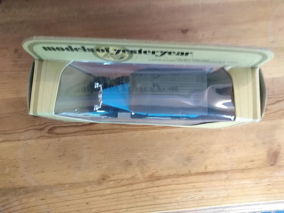 Matchbox Models of Yesteryear Y5-1927 Talbot Van-Nestle- Never Been Out Of Box ? - Image 3 of 4