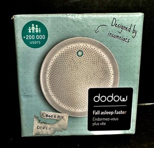 "dodow Fall asleep faster"200 000 Users,+"Zacurate 500DL Finger Pulse Oximeter