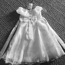 Gorgeous Girls Size 3t White Dress with Roses Wedding Holiday