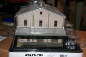 WALTHERS-IMPERIAL-FOODS-BUILT-UP-BUILDING-NEW