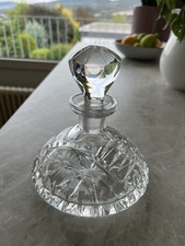 Dekorative Glas Karaffe mit Deckel Und Blumen verziert