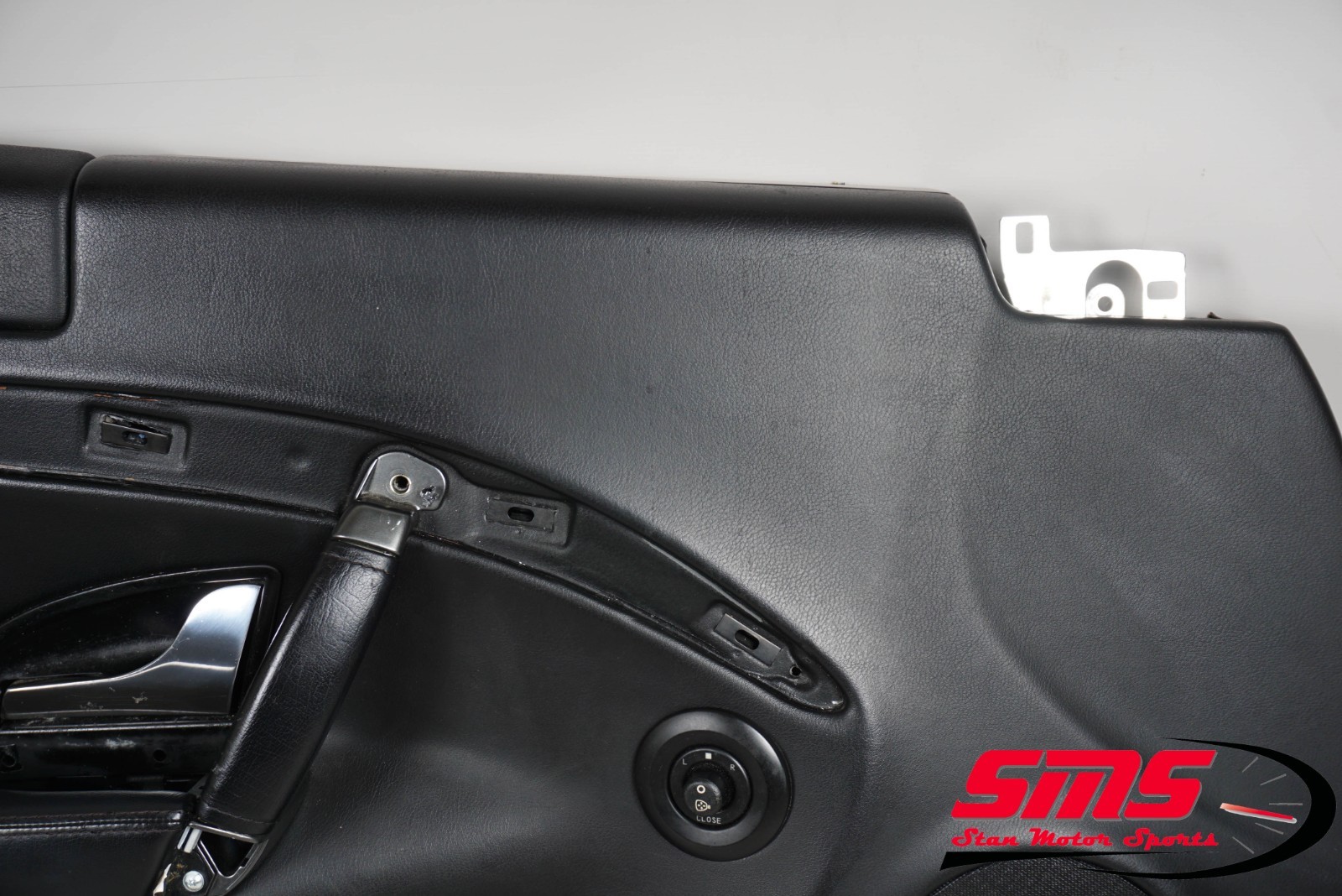 08-14 Maserati Granturismo M145 Coupe Left Door Panel Black Driver Side OEM