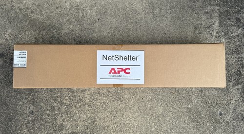 APC AR7580A 2QTY Vertical Cable Manager for NetShelter SX 750MM Wide 42U - Picture 1 of 3