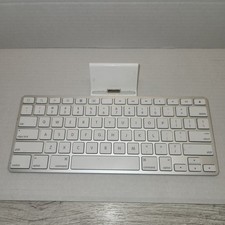 Apple iPad Keyboard Dock A1359 White C1