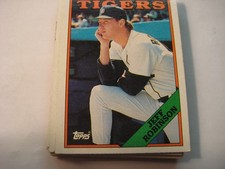 Vintage 1988 Baseball Card: #449 Jeff Robinson Rookie Pitcher Detroit Tigers. rookie card picture