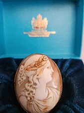 Quality Victorian 9ct Gold Cameo Brooch 17.56 grams 