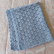COPERTINA CUORICINI CELESTE PURA LANA DA CARROZZINA  FATTO A MANO ALL'UNCINETTO