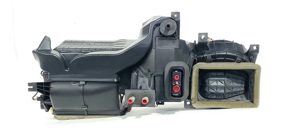 2007 2010 Saturn Sky OEM AC Evaporator Complete Housing Assembly With Blower - Image 4 of 4