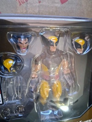 Medicom Toy MAFEX Wolverine Brown Comic Ver. 5.7 in. Figure