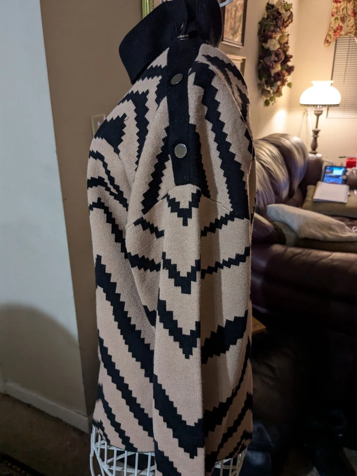 Suéter Nicole Miller, Nueva York, Talla XL Camel y Cuello Capucha Negro NUEVO Foto 2 de 4