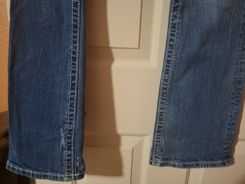 Miss Me 27 Embellished Rhinestone Stars Studded Boot Cut Jeans Size 30x32.5 - Picture 6 of 14