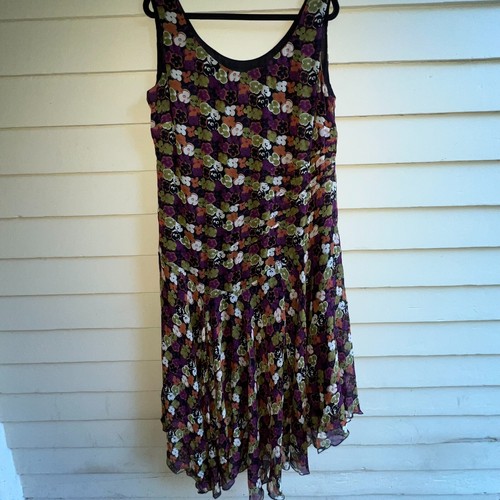 JONES NEW YORK Y2K Vintage 100% silk floral sheath dress