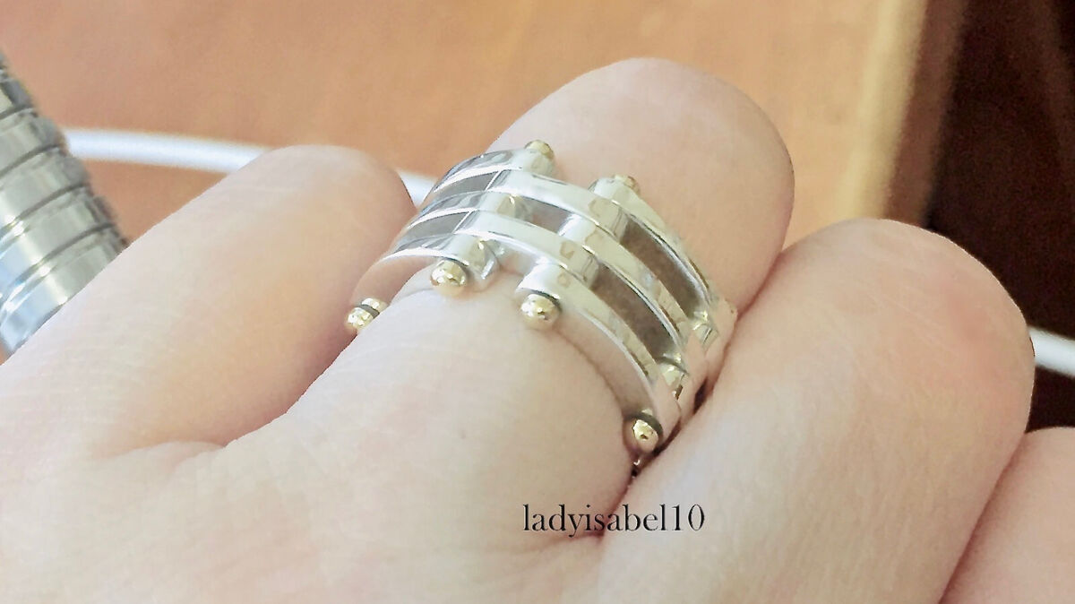 Tiffany & Co. Silver 18k Gold Gate Link Band Ring Flex Size Tiffany & Co. Silver 18k Gold Gate Link Band Ring Flex Size