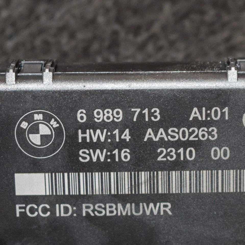 Centralina ECU sensore allarme porta BMW 3 Cabriolet E93 6989713 2010 - Immagine 4 di 4