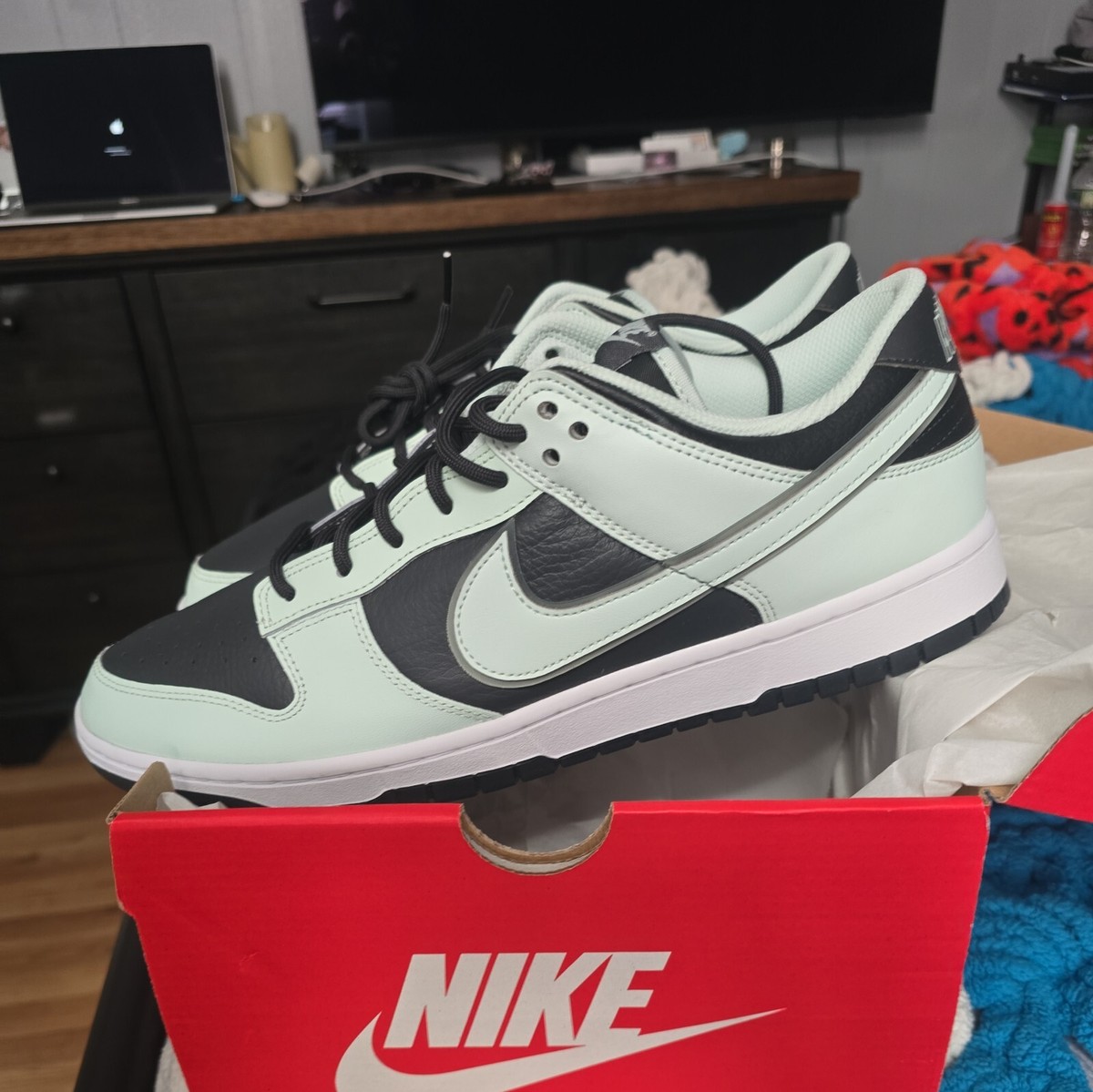 Nike Dunk Low Retro PRM Size-M13 Smoke Gray/Barely Green