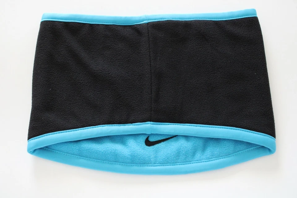 Calentador de cuello Nike polar reversible negro/azul Lagoon juvenil Foto 4 de 4