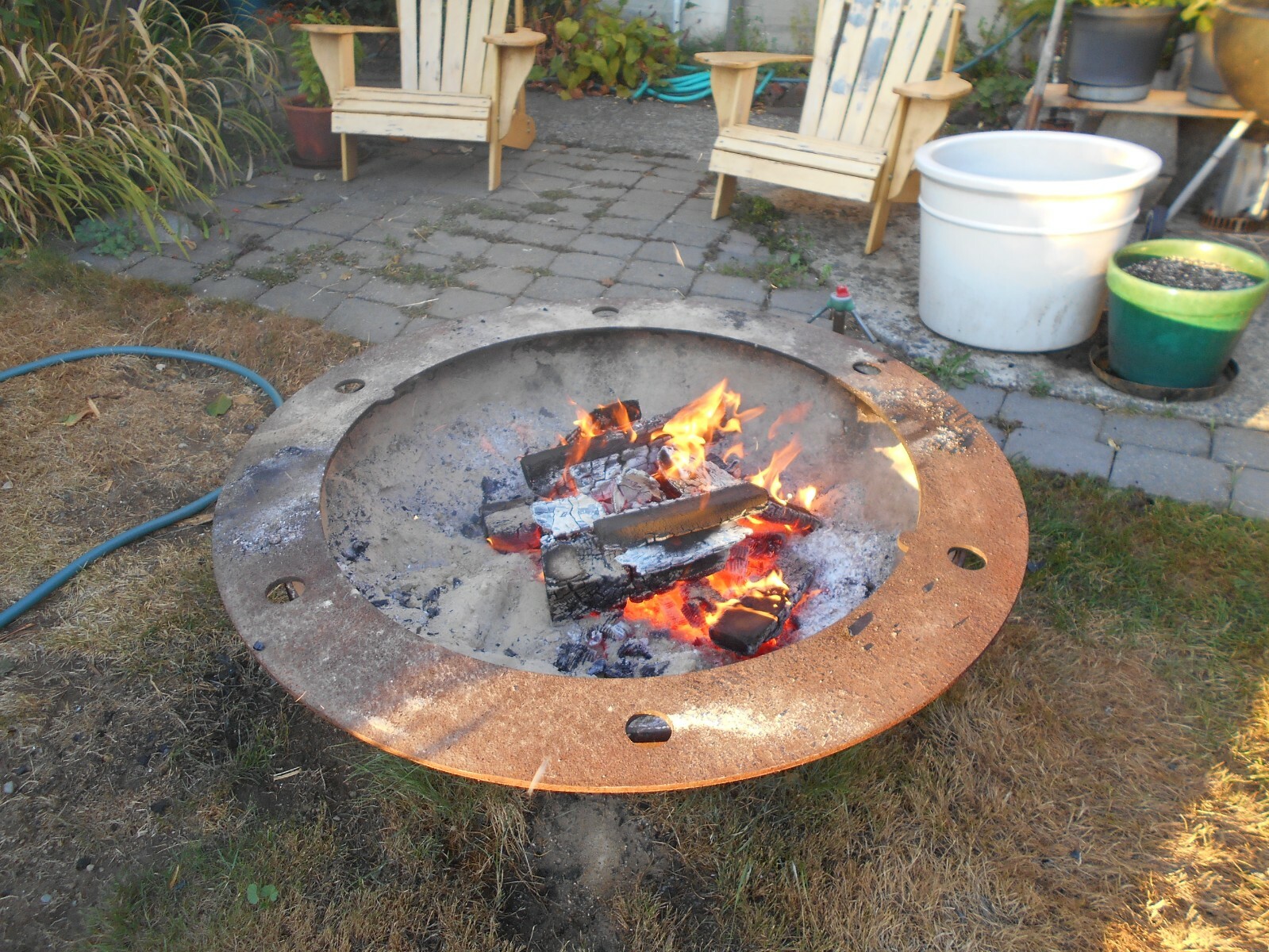 Amazonbasics Steel Lattice Fire Pit 23 1 2 Inch For Sale Online Ebay