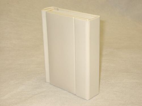 Professional 4x6 ivory Self Mount Wedding/Parent Photo Album - 20 Photos - Picture 1 of 4