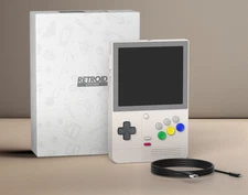 Retroid Pocket Classic Video Game Console Snapdragon G1 Gen2 3.92''