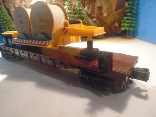 CARRO PLANO CENTRAL DE NUEVA YORK ESCALA MTH O NYC 505098 CON CARGA SEMIRREMOLQUE 5-246-7 | Condition: Used
