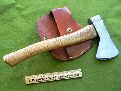 Excellent Genuine Norlund Hudson Bay camp hatchet w/ custom leather sheath