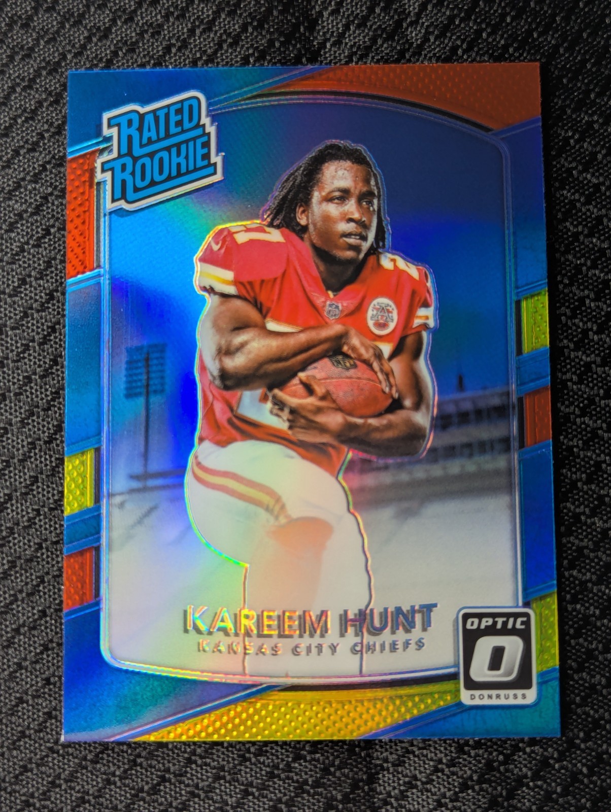 Kareem Hunt Panini Donruss Optic #182 Red/Yellow