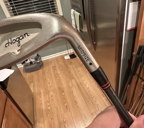 HOGAN EDGE GCD (9 IRON) GOLF CLUB W/ HOGAN GRAPHITE SHAFT & GOLF PRIDE GRIP - Picture 5 of 8