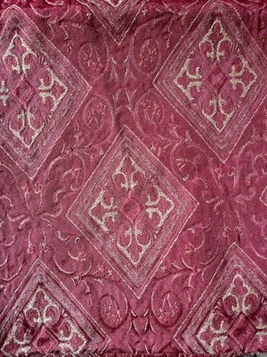 Gorgeous Fabric Remnant. Red and Gold, English Tudor Style. 42 x54 inches.