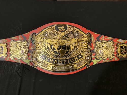 "Signature Series" Eddie Guerrero Wrestling Championship Belt Replica - Picture 4 of 8