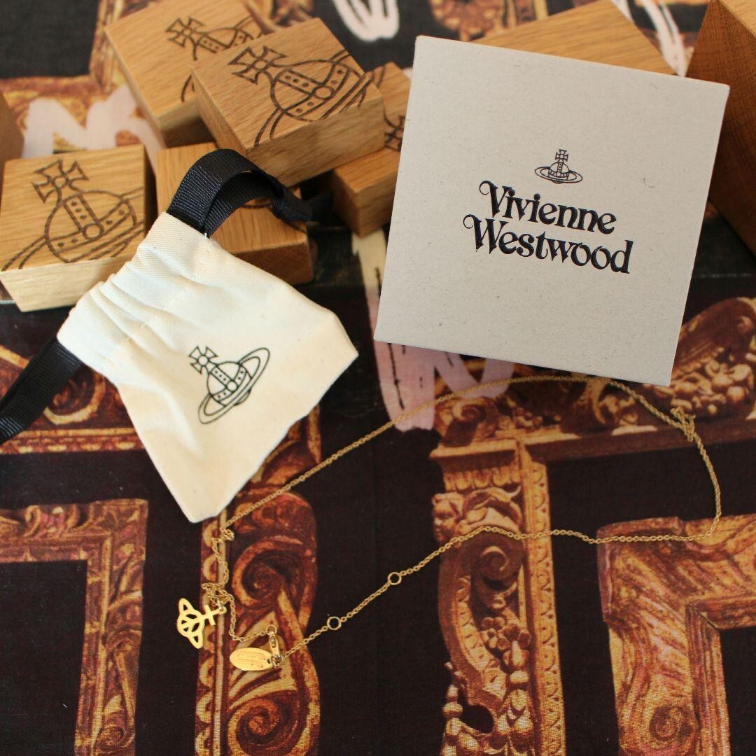 Vivienne Westwood Peace Orb Pendant Necklace Gold 50.8cm/20in New 