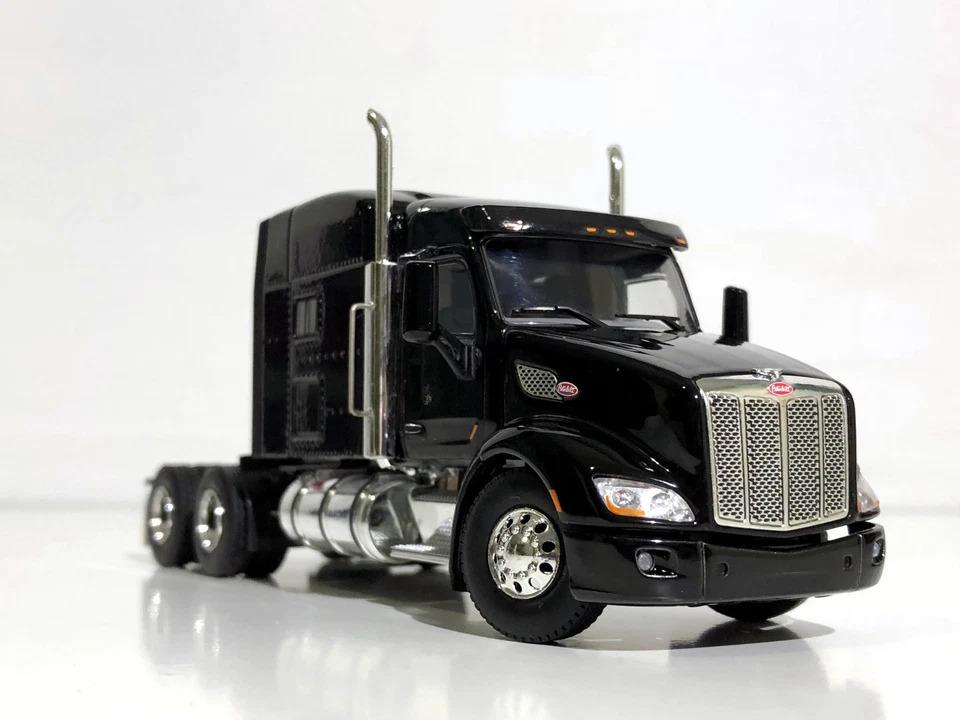 PETERBILT 579 TRUCK,WSI MODELS(BLACK,6x4),1:50 - Image 2 of 4