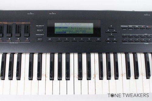 Roland D-70 Digital Synthesizer Einsatz über Midi Keyboard as-is VINTAGE SYNTH HÄNDLER - Bild 3 von 15