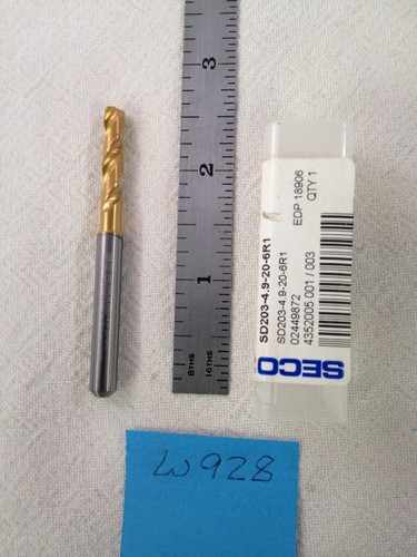 1 NEW SECO 4.9MM SOLID CARBIDE SPIRAL DRILL. TIN CTD. SD203-4.9-20-6R1 (W928)