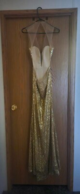 gold bodycon prom dress V-Neck Bodycon Sleeveless Beaded Tulle Gold Long Prom Dress Gold / 10