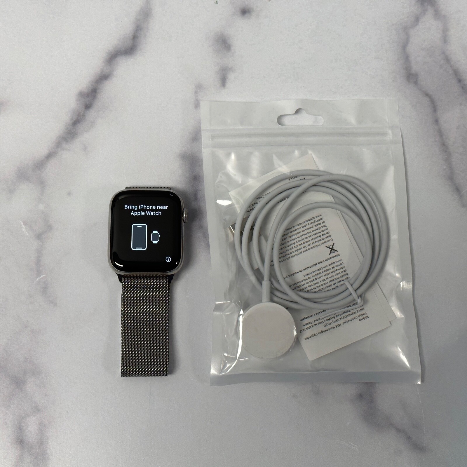 Apple Watch Series 6 44mm Silver Stainless Steel w/ Milanese Loop ...