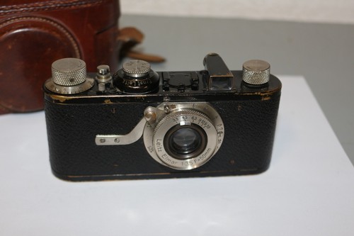 Leica 1 Ernst Leitz Wetzlar Kamera mit Tasche Nr: 35798 von 1930 Elmar 3.5 /50mm - Picture 9 of 13