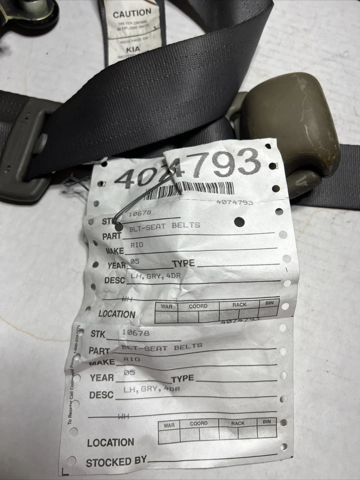 Retractor de cinturón de seguridad delantero izquierdo para conductor Kia Rio 2000-2005 OEM gris bonito 4 puertas Foto 2 de 3