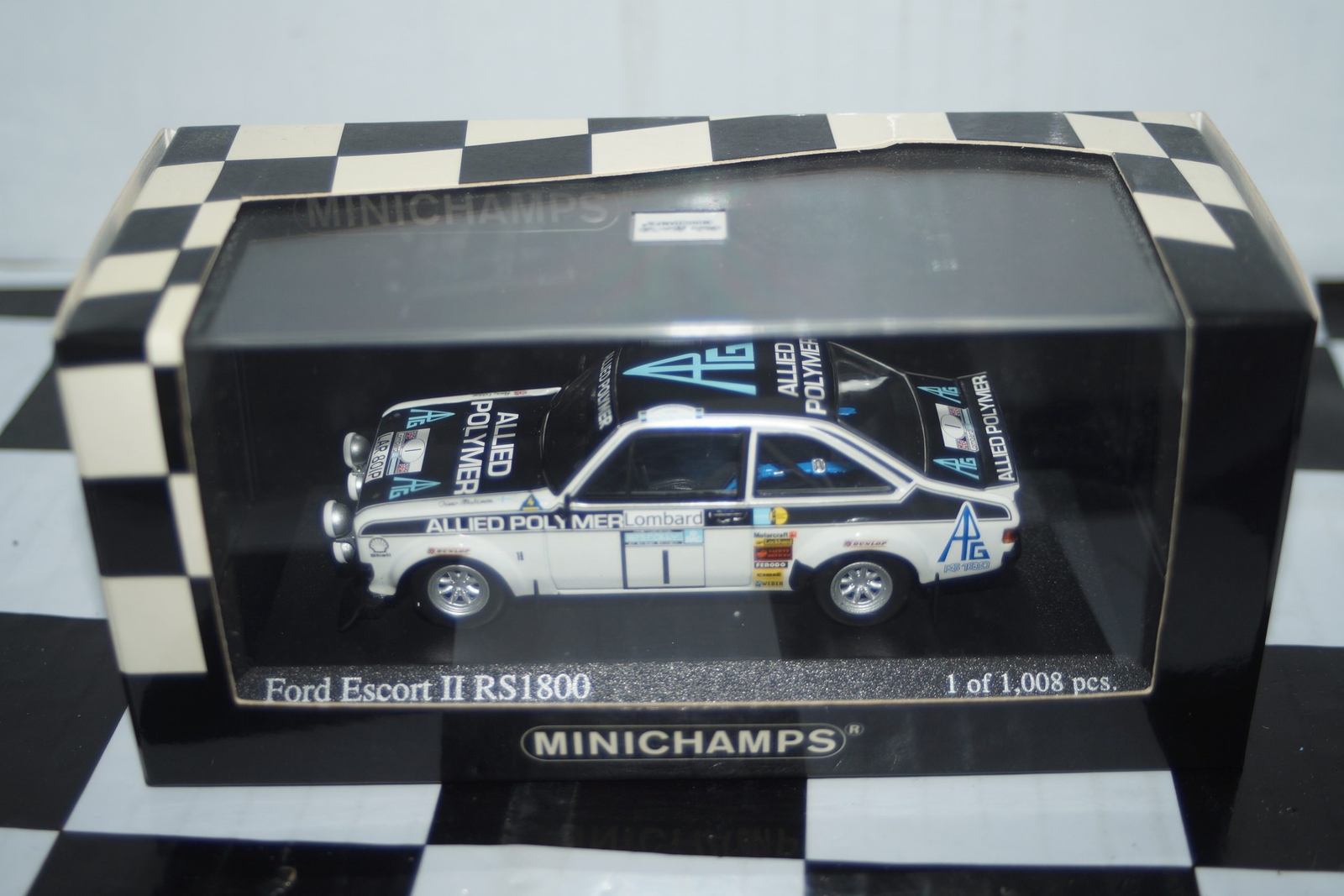 Minichamps Ford Escort Mk2 RS1800 #1 RAC 1975 Makinen 400 758401 1:43