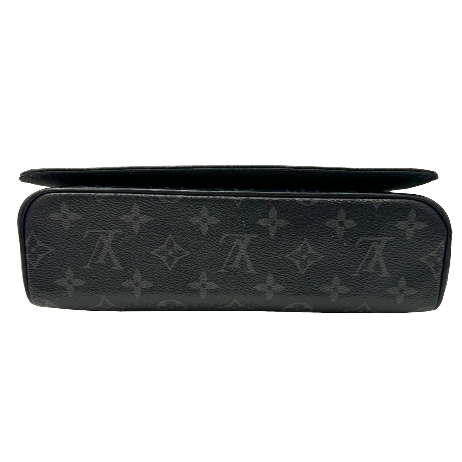 LOUIS VUITTON Districts NM Monogram Eclipse Black Shoulder Bag Messenger image 4