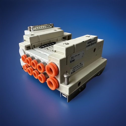 SMC SS5V1-10FD1-08U-N7-D / SS5V110FD108UN7D, 5 Port Solenoid Valve Manifold