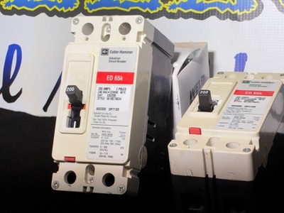 Eaton Cutler-Hammer ED2200 200A 240V ED 65K 2 Pole Circuit Breaker