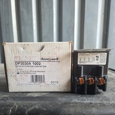 Honeywell DP3030A 1002 Definite Purpose Contactor 24VAC Coil 30A, 3 Pole