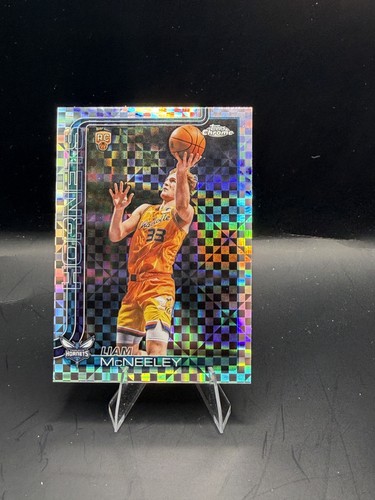 2025-26 Topps Chrome Update - Liam McNeeley X-Fractor #179 Rookie Hornets