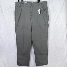NWT LL Bean Favorite Fit 100 Cotton Olive Pants Women  s Size 18R