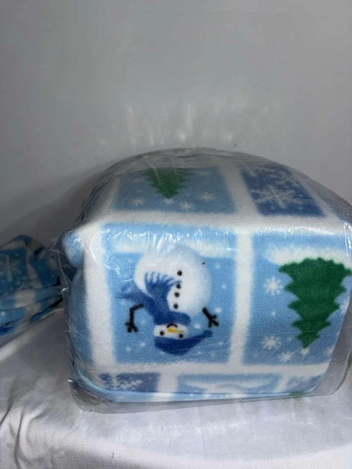 JUEGO DE SÁBANAS DE VELLÓN SUAVE Y CÁLIDO TWIN - Cañón - Azul Copos de Nieve, Muñecos de Nieve y Árboles de hoja perenne Foto 3 de 4