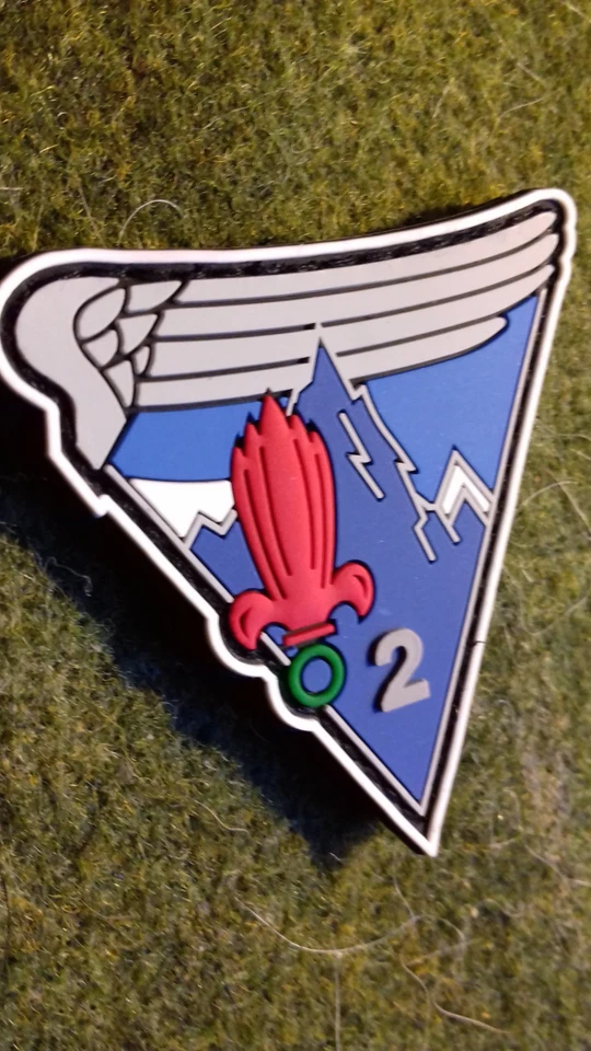 INSIGNE 2 REP 2°Cie FOREIGN LEGION ETRANGERE PARA NOUVELLE GENERATION PVC BADGE - Photo 2/3